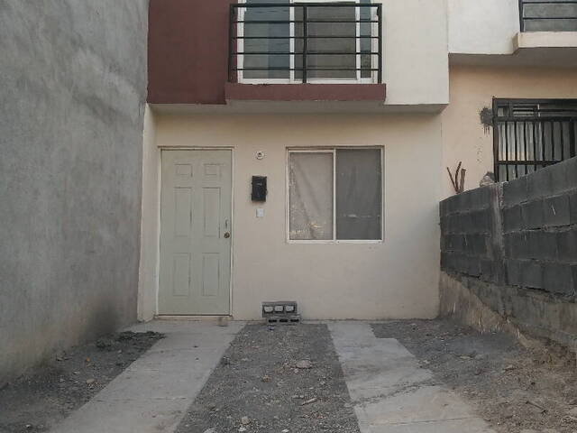 Casa en venta Col. Las Villas en Garcia, Nuevo Leon - 125